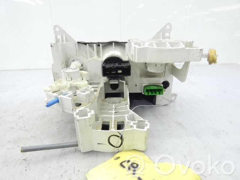 Climate control unit   7440086G10