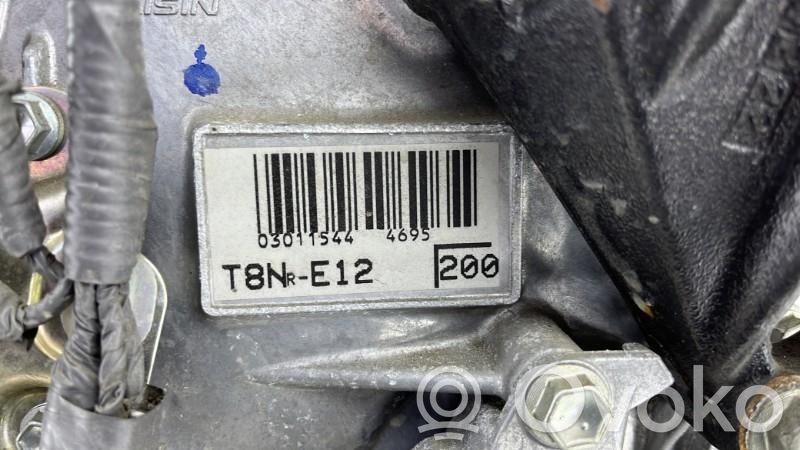 Toyota Auris E180 Двигатель 