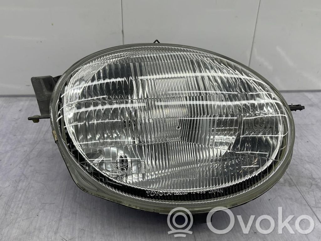 Toyota Corolla E110 Headlight/headlamp 
