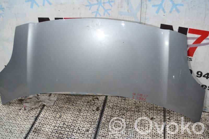 Toyota Yaris Konepelti 