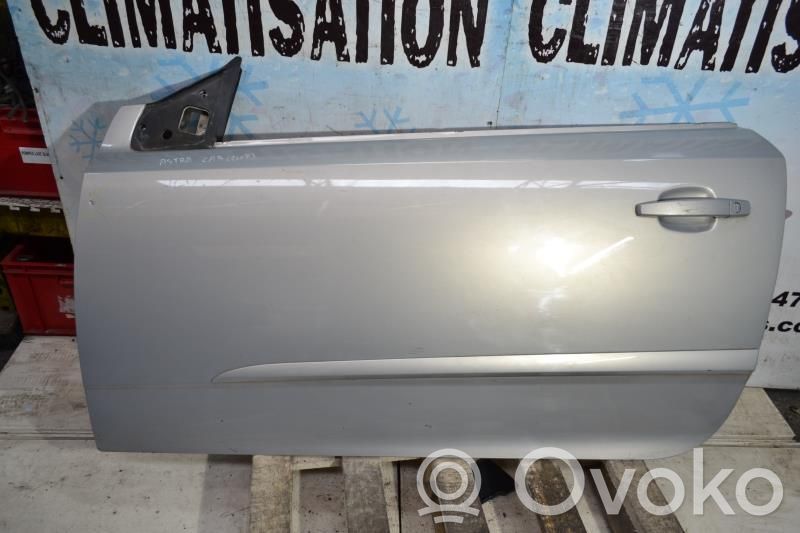 Opel Astra H Puerta delantera 