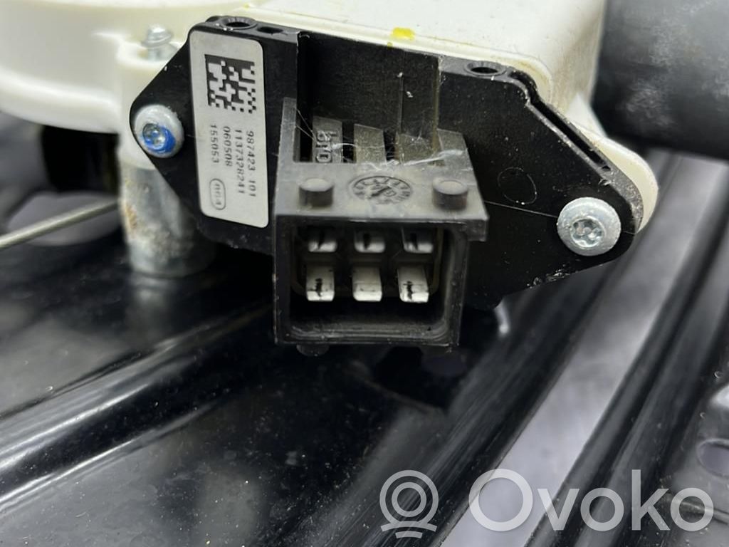 Opel Astra H Elektryczny podnośnik szyby drzwi tylnych 