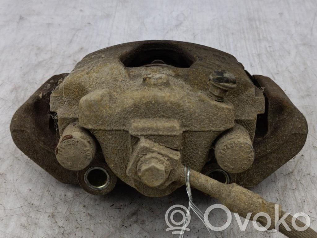 Opel Corsa B Передний суппорт 