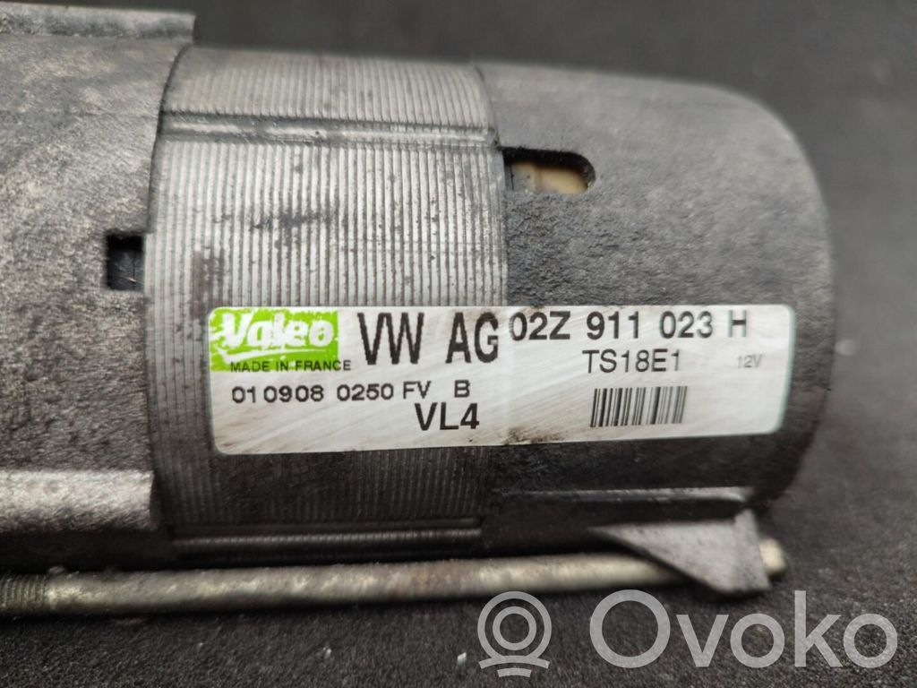 Volkswagen Golf V Стартер 