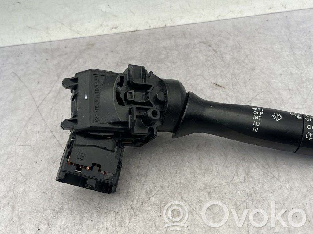 Peugeot 206 Palanca de control del limpiaparabrisas 