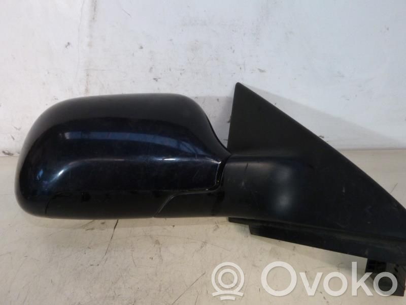 Audi A6 S6 C5 4B Manualne lusterko boczne drzwi przednich 