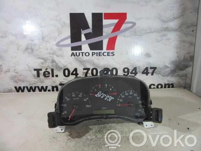 Fiat Punto (188) Tachimetro (quadro strumenti) 