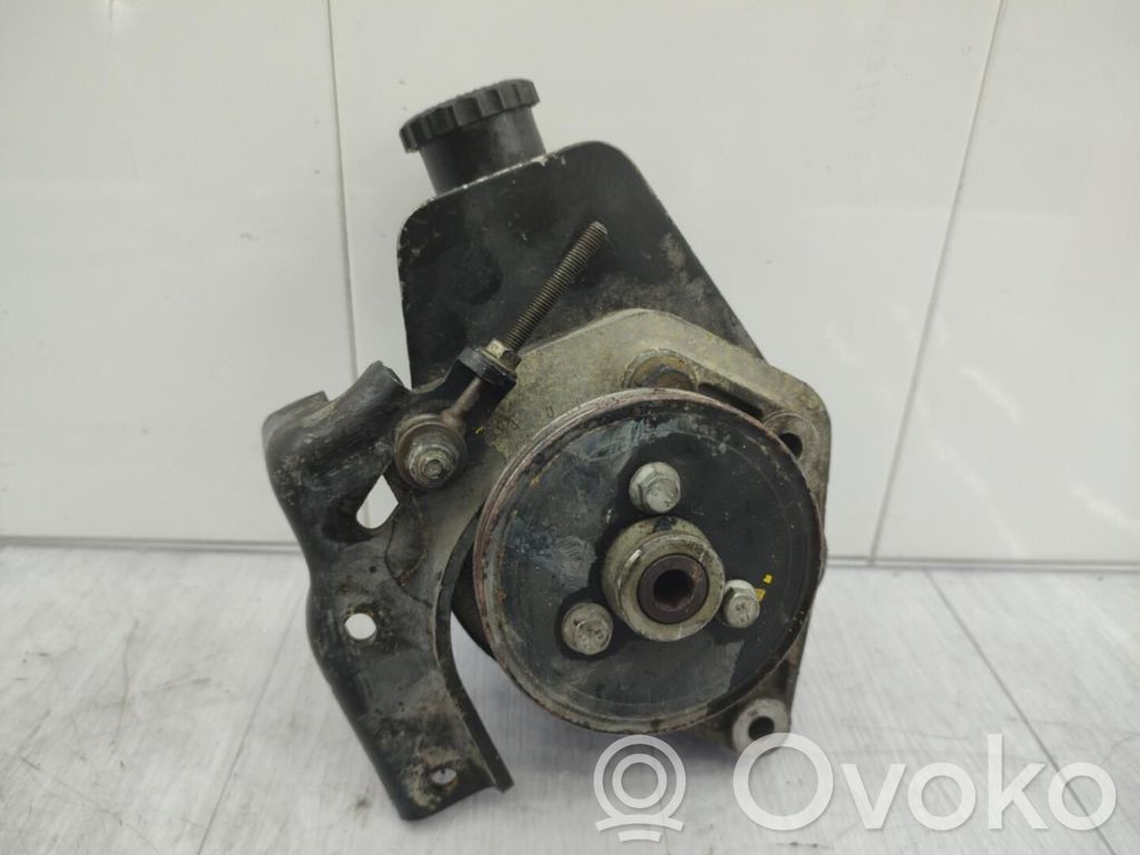 Renault Clio I Servopumpe 