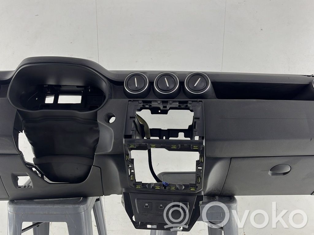 Dacia Duster II Panel de instrumentos 