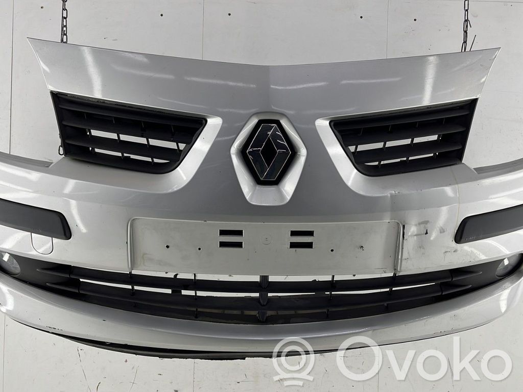Renault Modus Передний бампер 