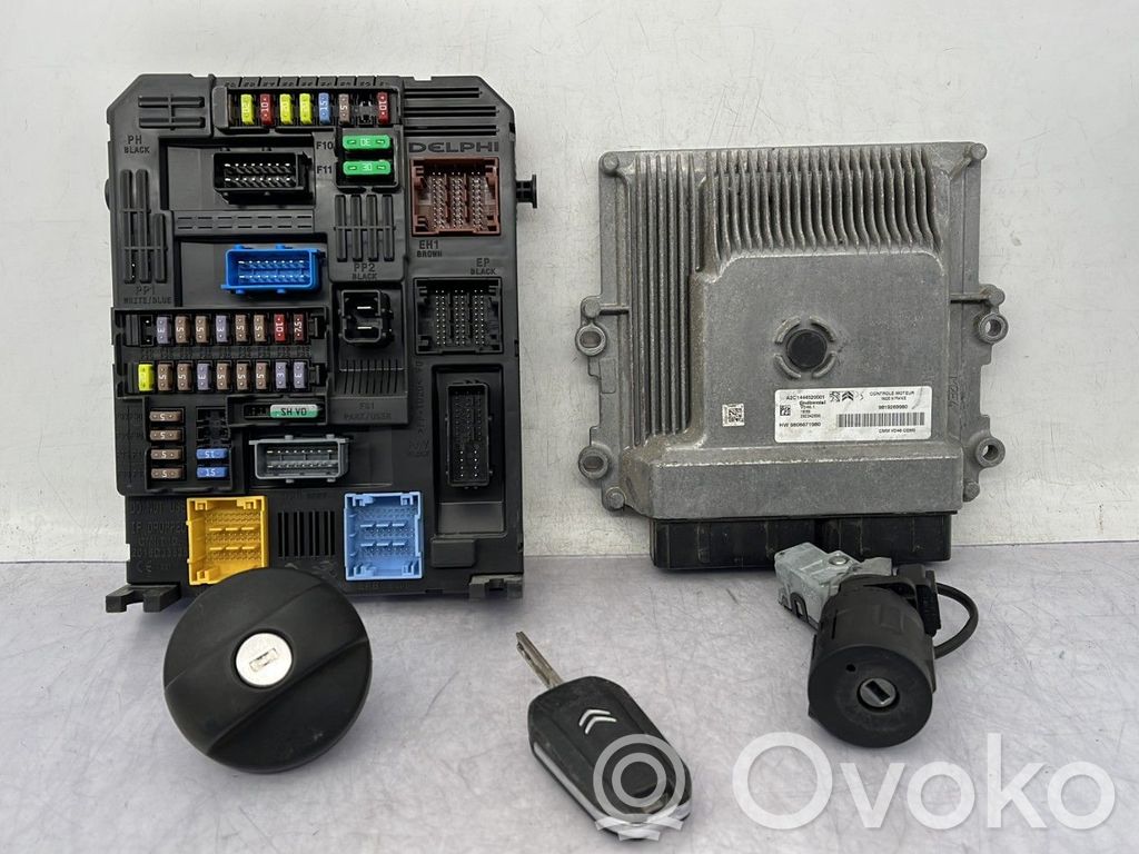 Citroen C4 Cactus Engine ECU kit and lock set 