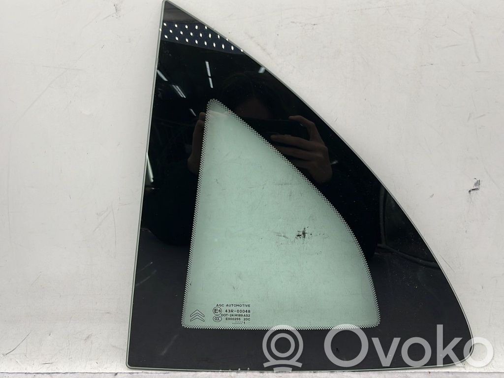 Citroen C3 Rear side window 