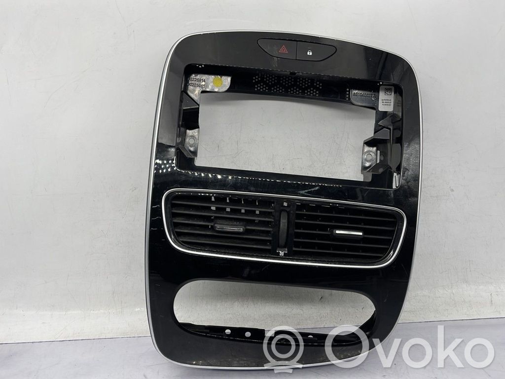 Renault Clio IV Radijos/ navigacijos apdaila 