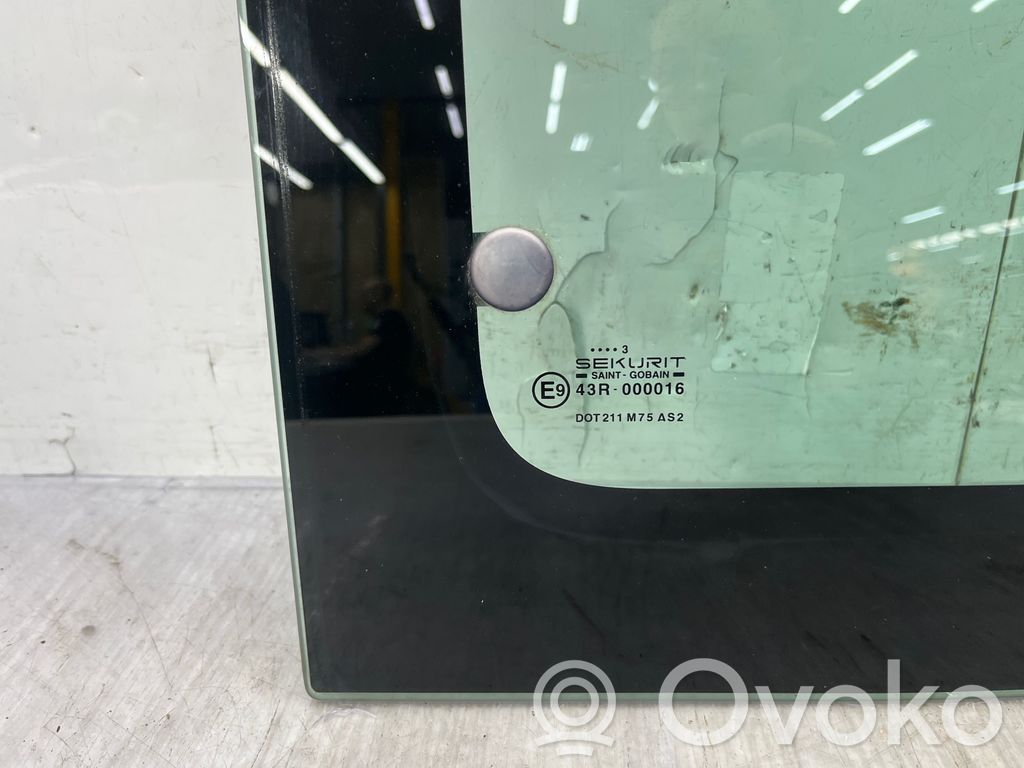 Citroen Berlingo Rear side window 