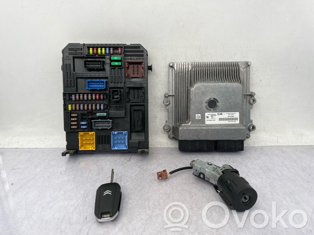 Citroen C3 Aircross Juego de cerradura y set ECU del motor 