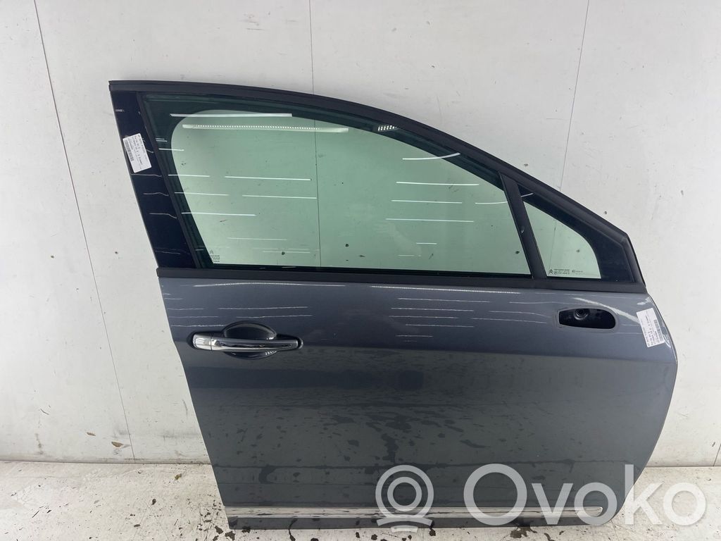 Puerta delantera   9004Z2