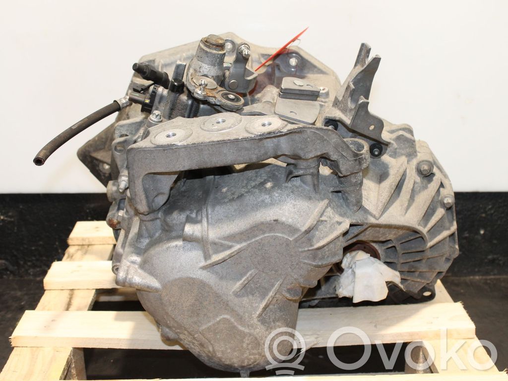 Opel Astra K Cutie viteze manuală cu 6 trepte 