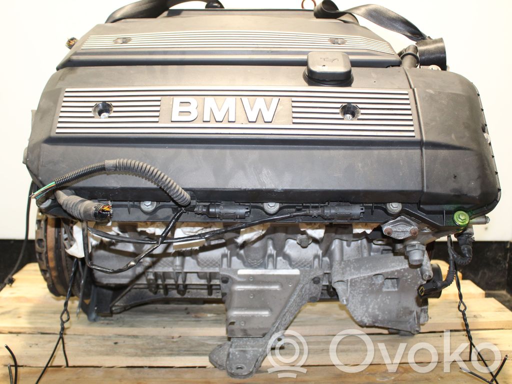 BMW 5 E39 Engine 