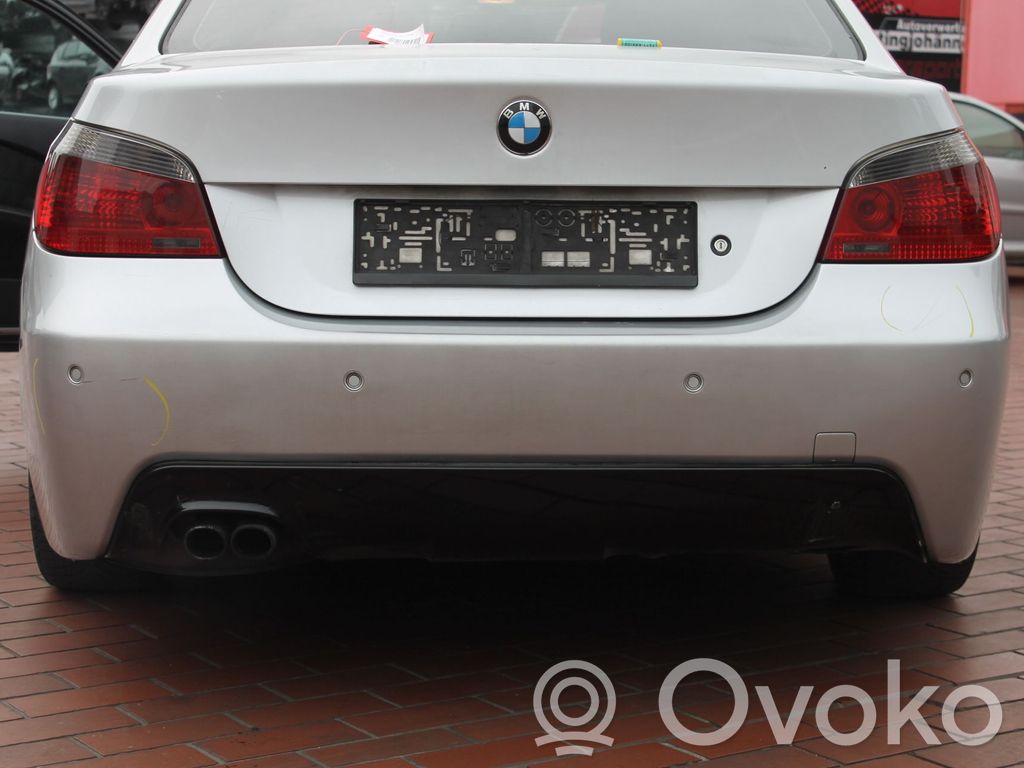 BMW 5 E60 E61 Бампер 