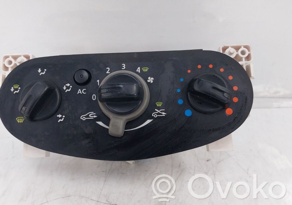 Dacia Logan I Climate control unit 