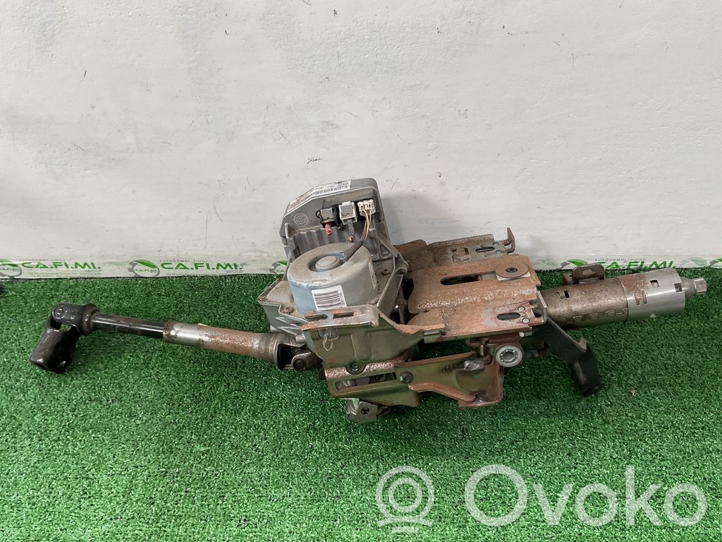Renault Clio III Steering wheel axle 