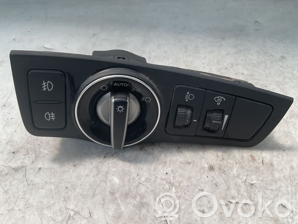 Hyundai i40 Interruptor de control de altura del faro delantero 