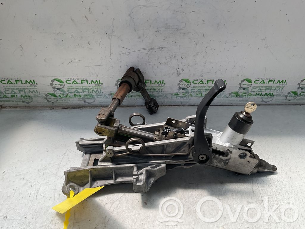 Ford C-MAX II Ohjauspyörän akseli 
