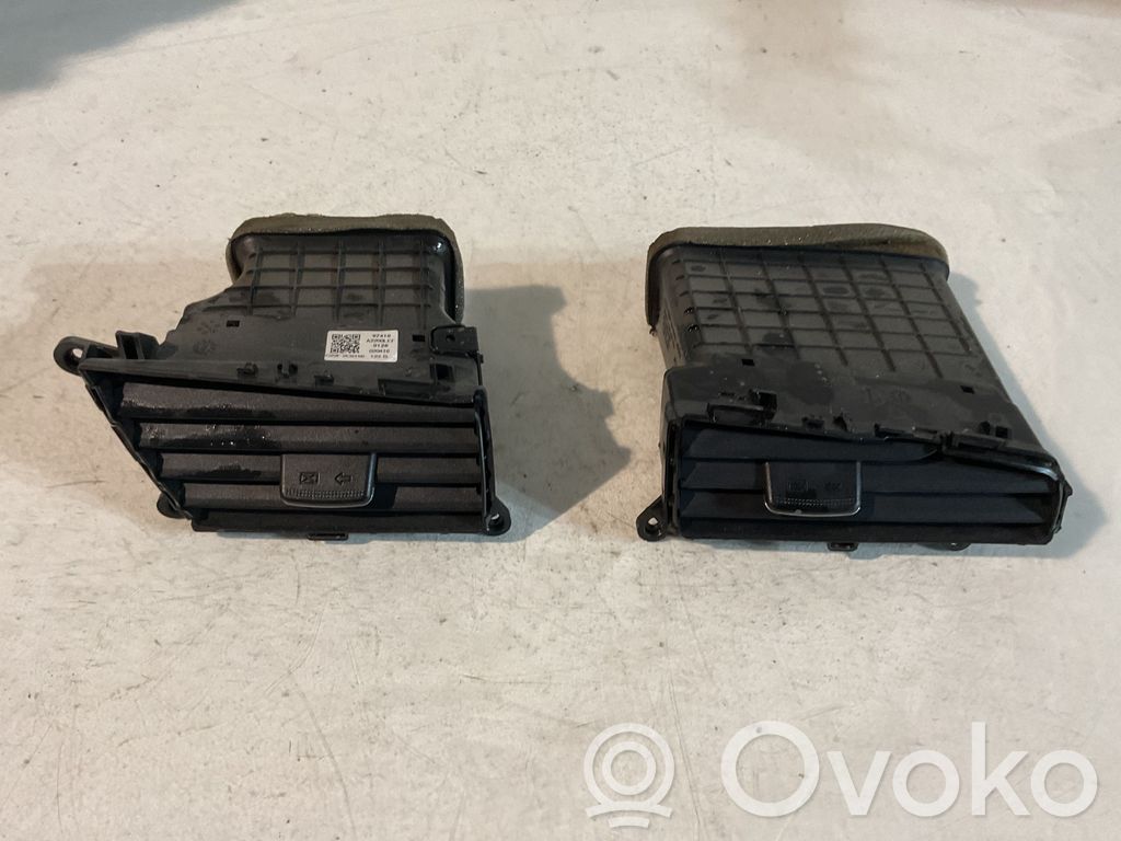 KIA Ceed Salono oro latakas (-ai) 