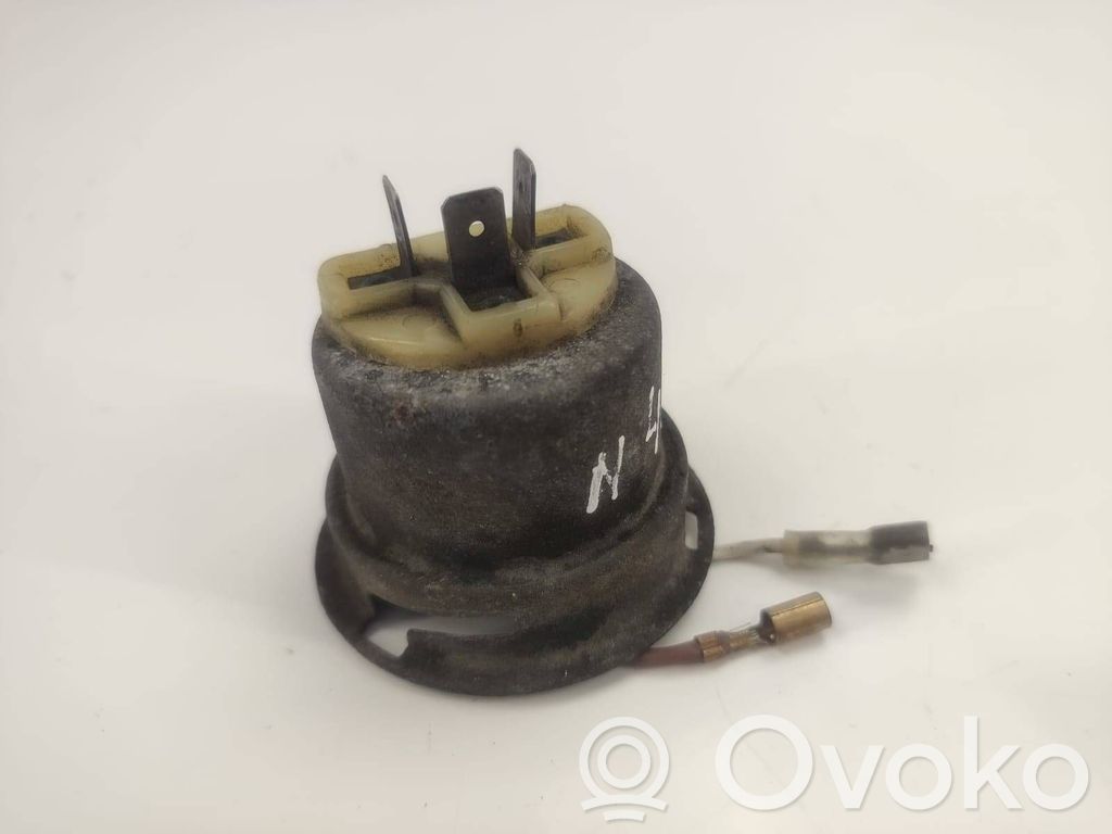 BMW 3 E21 Deckel Abdeckung Scheinwerfer 