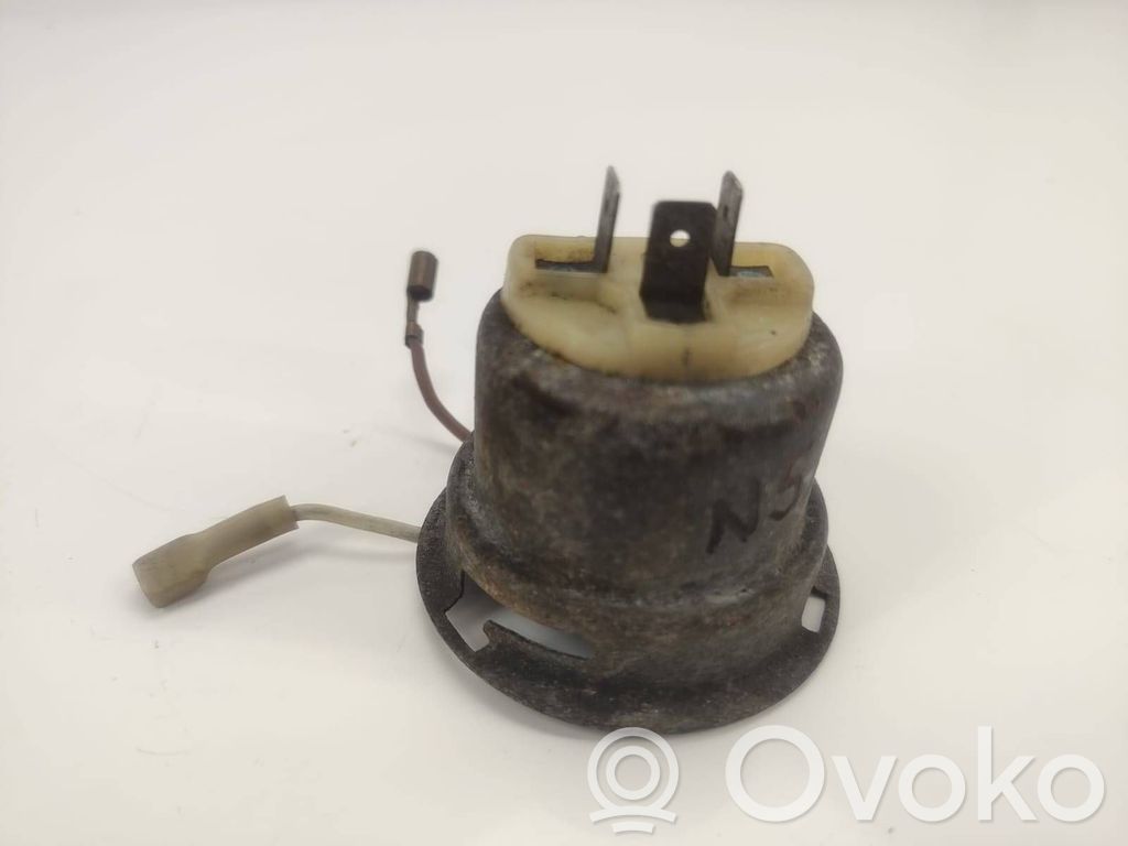 BMW 3 E21 Deckel Abdeckung Scheinwerfer 