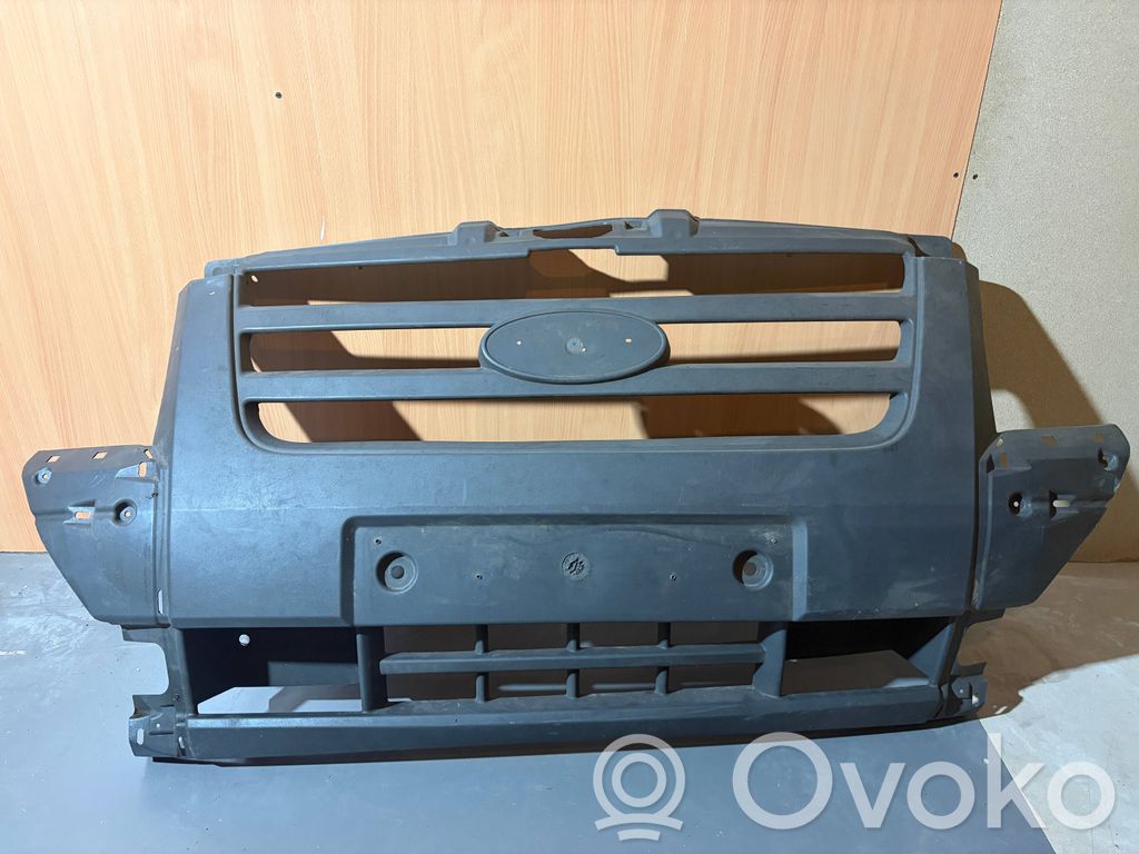 Front bumper   6C1117D957A,6C1117D957B