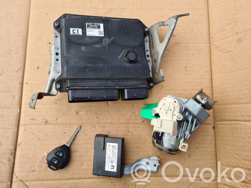 Toyota Auris 150 Engine ECU kit and lock set 