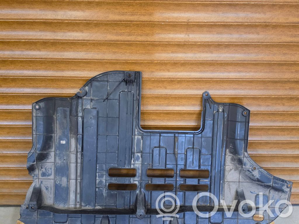 KIA Stonic Engine splash shield/under tray 