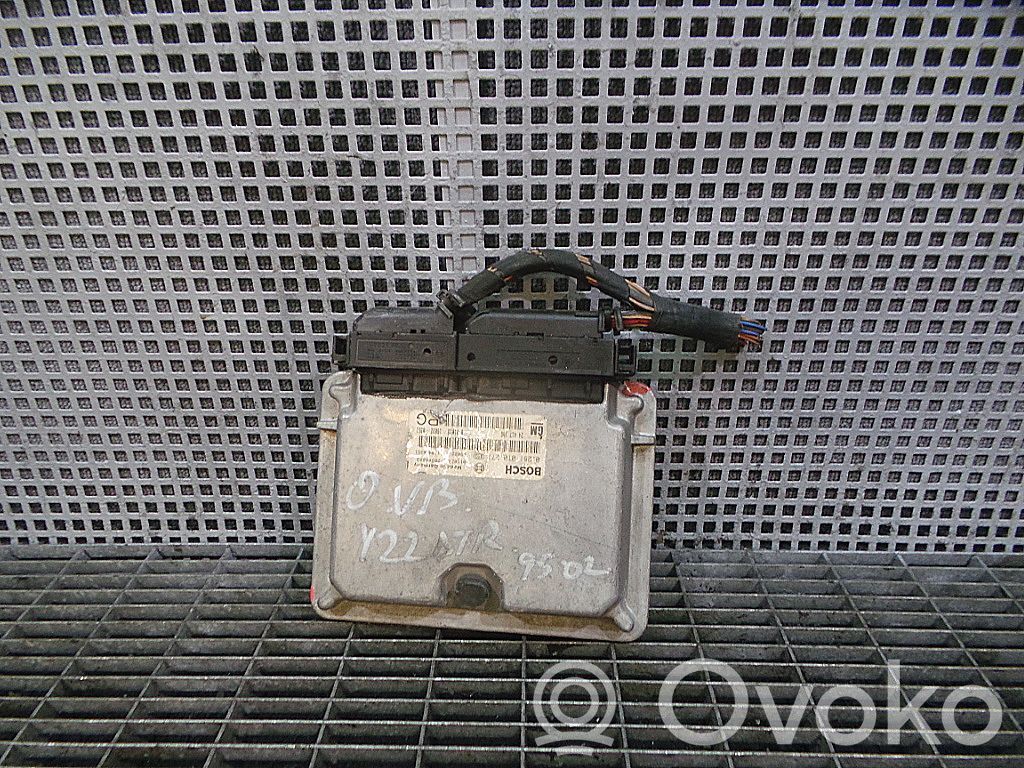 Opel Vectra B Engine control unit/module 