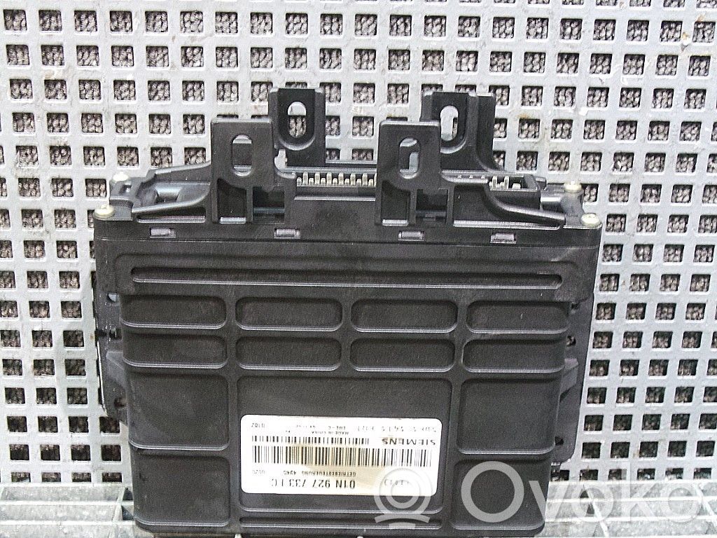 Volkswagen PASSAT B5.5 Sterownik / Moduł skrzyni biegów