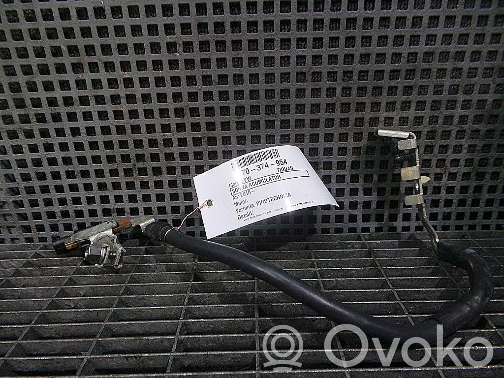 Volkswagen Tiguan Cablu cu bornă pozitivă (baterie)