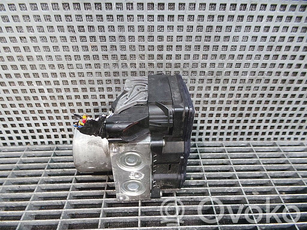 Pompa ABS   8G912C405AB
