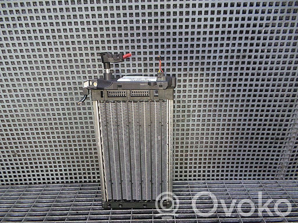 BMW 3 E90 E91 Elektrinis salono pečiuko radiatorius 