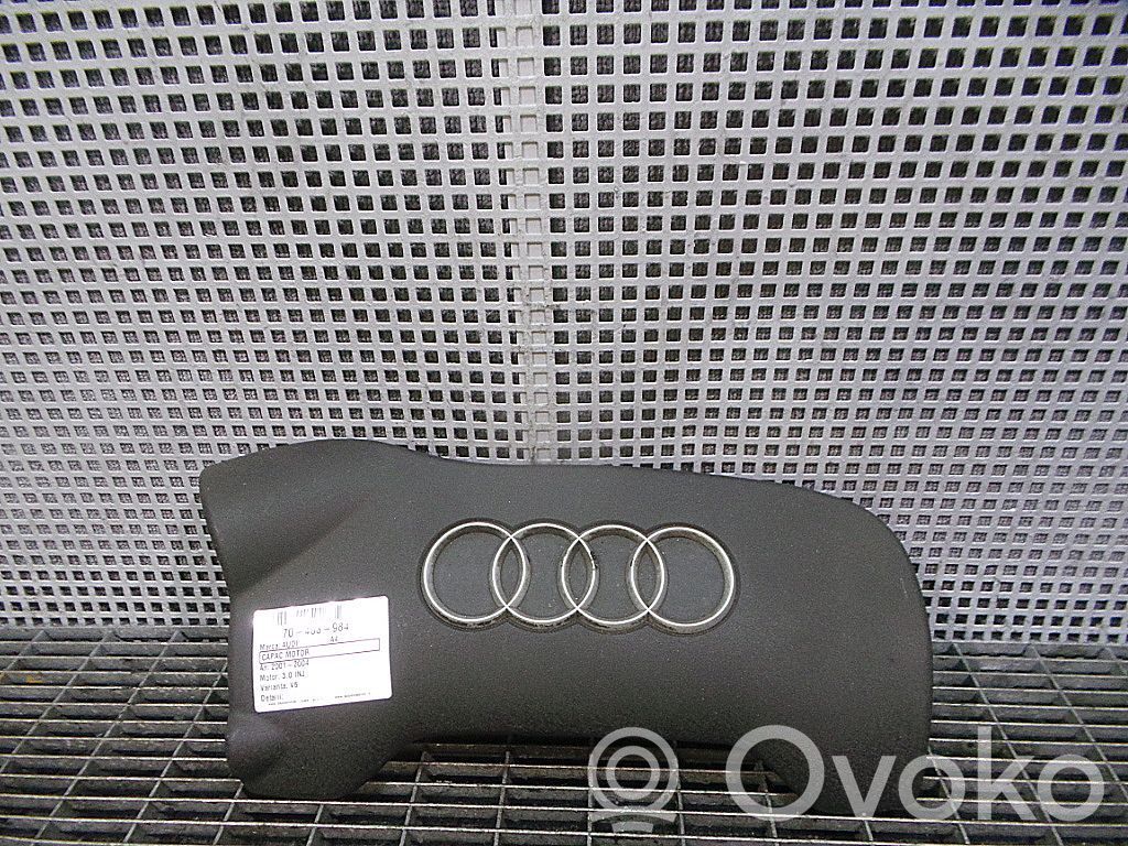 Audi A4 S4 B6 8E 8H Osłona górna silnika