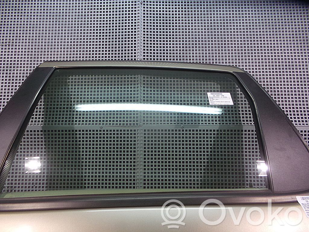 Mercedes-Benz A W169 Szyba drzwi tylnych 