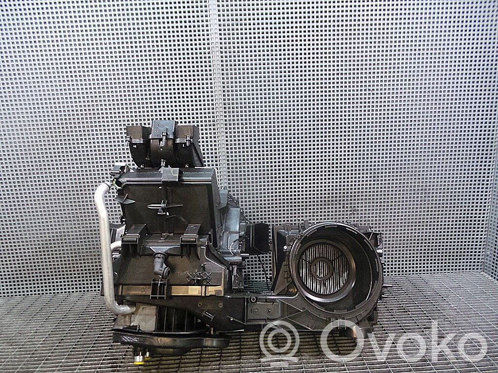 Volkswagen Tiguan Nagrzewnica / Komplet 