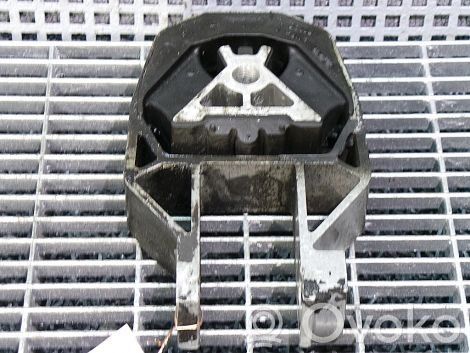 Getriebelager Getriebedämpfer   8V416P093BA