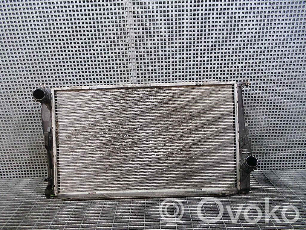 Coolant radiator   17117788903