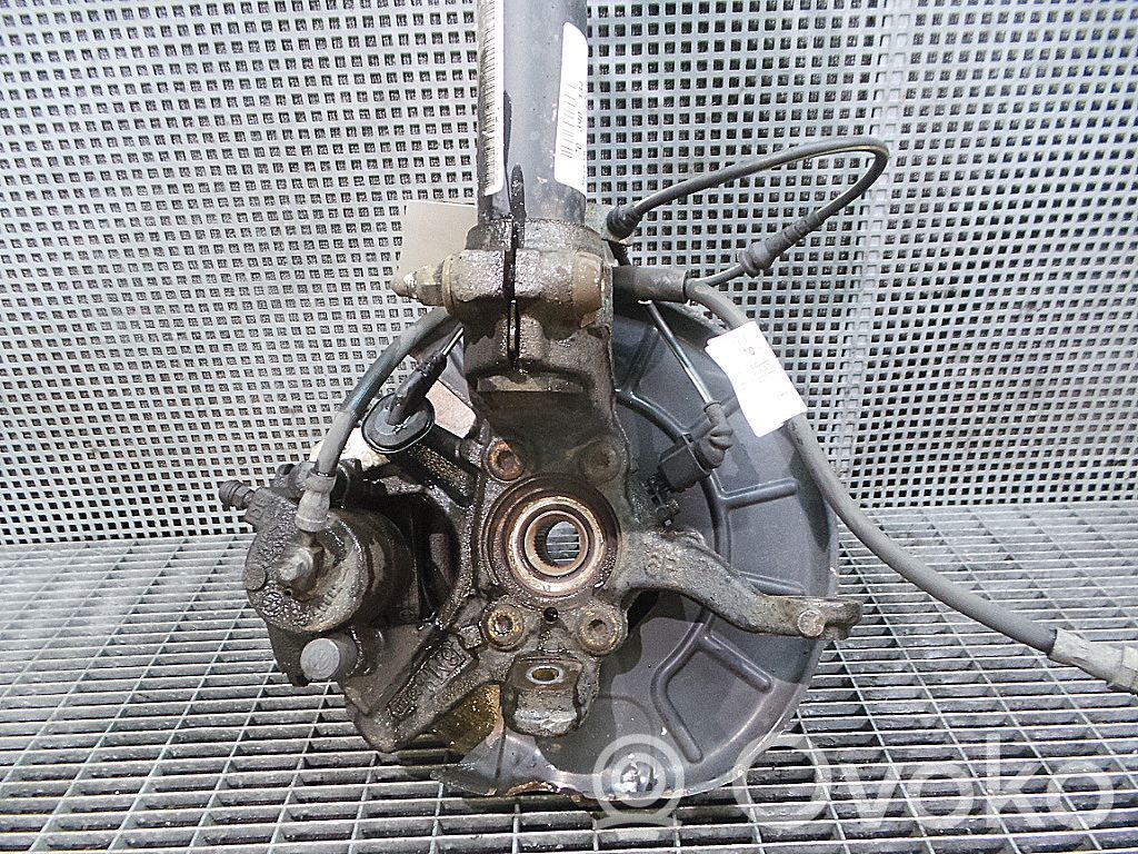 Volkswagen Golf VI Fuso a snodo con mozzo ruota anteriore 