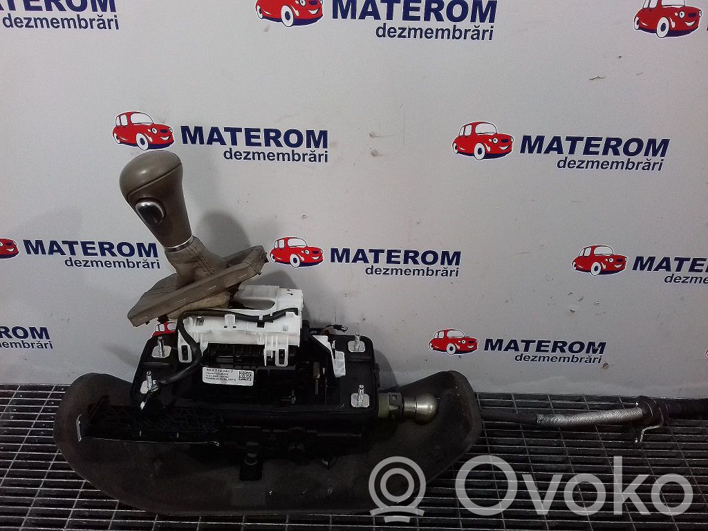 Audi A4 S4 B8 8K Lewarek zmiany biegów / dolny 