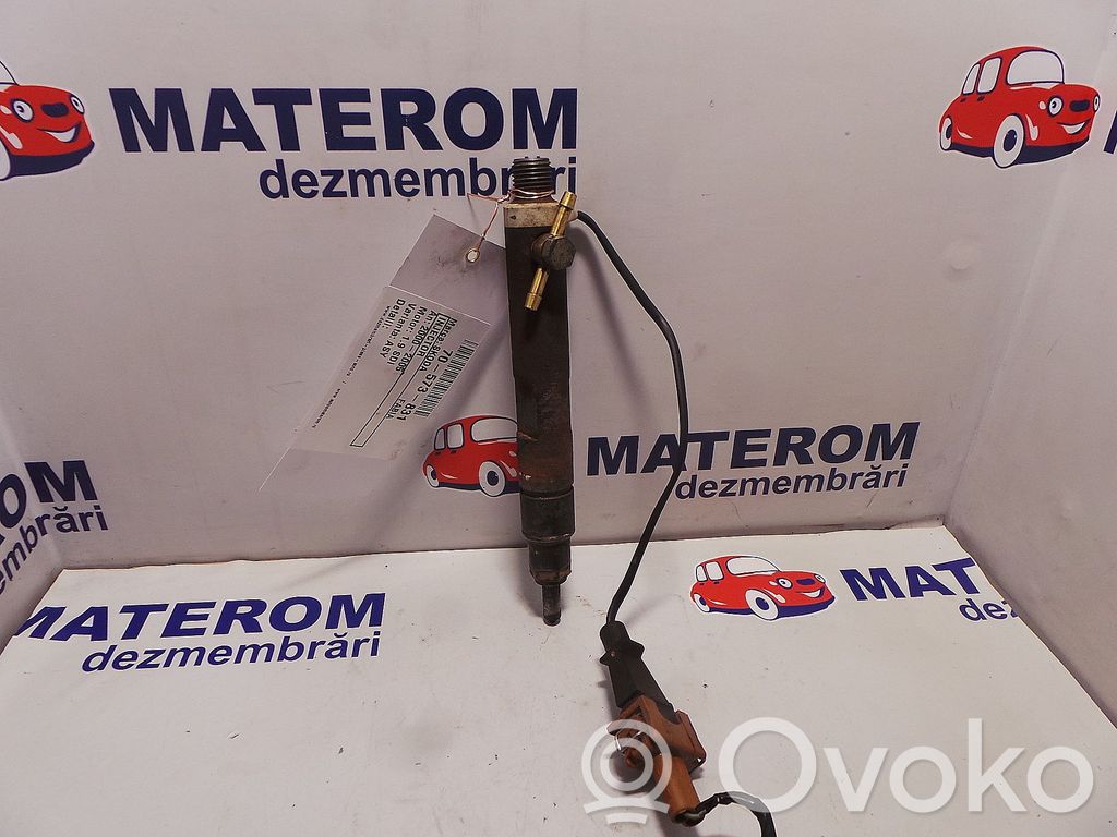 Skoda Fabia Mk1 (6Y) Inyector de combustible 