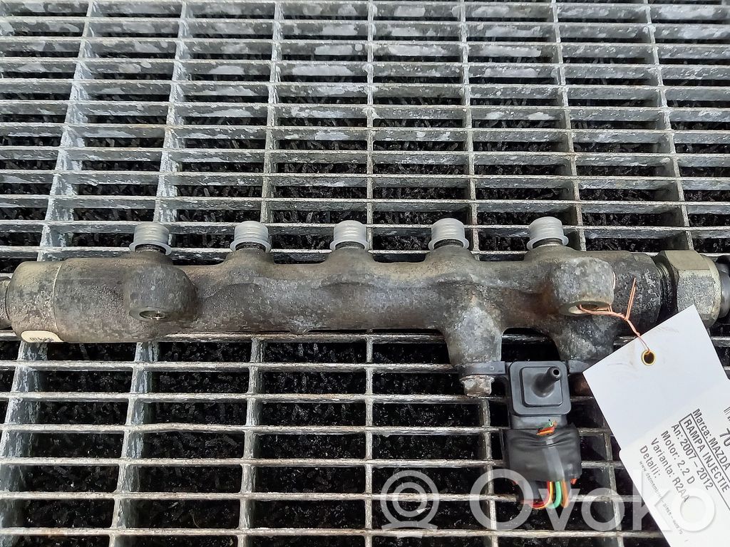 Polttoainepääputki   R2BF13GC0