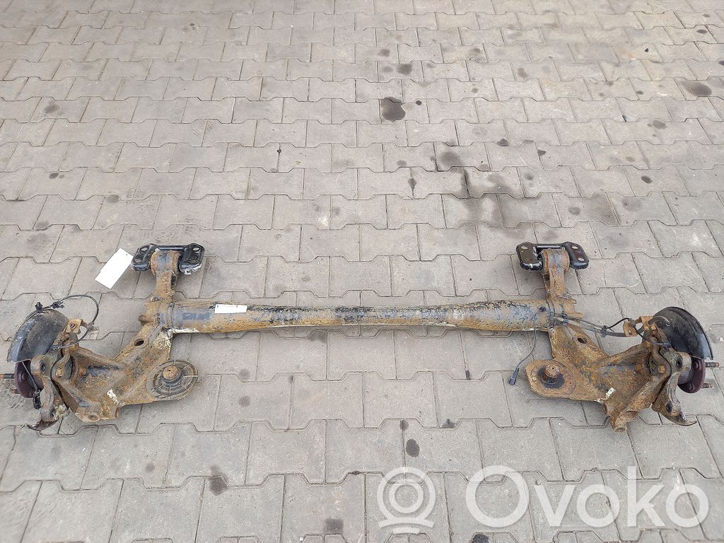 Opel Astra J Bastidor trasero 
