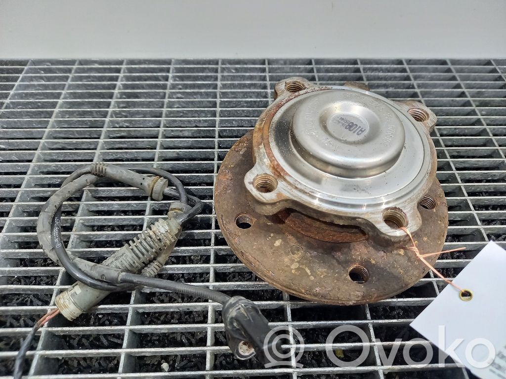 Etupyörän laakeri   31216765157