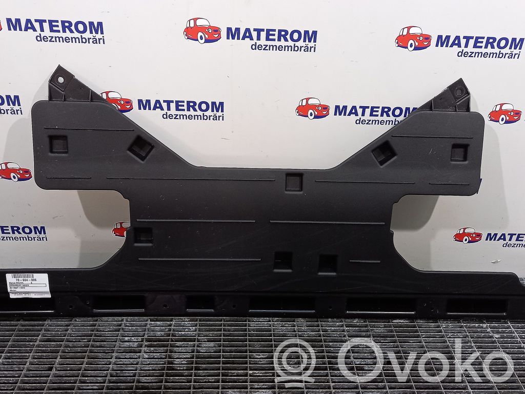 Tailgate trim   GS1M6883Y